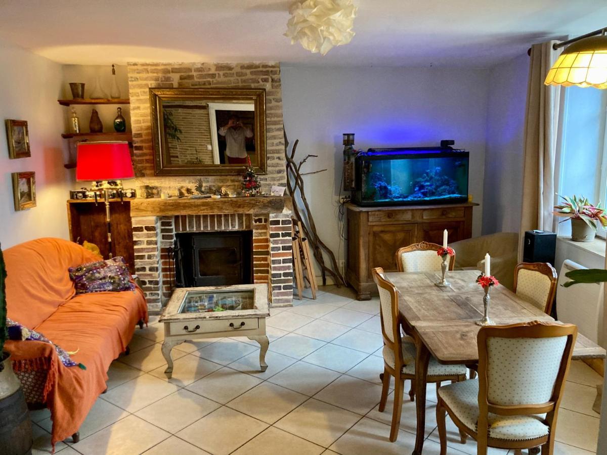 L Annonce N Est Pas D Actualite Ne Pas Prendre De Reservation Villa Saint-Fargeau  Exterior photo